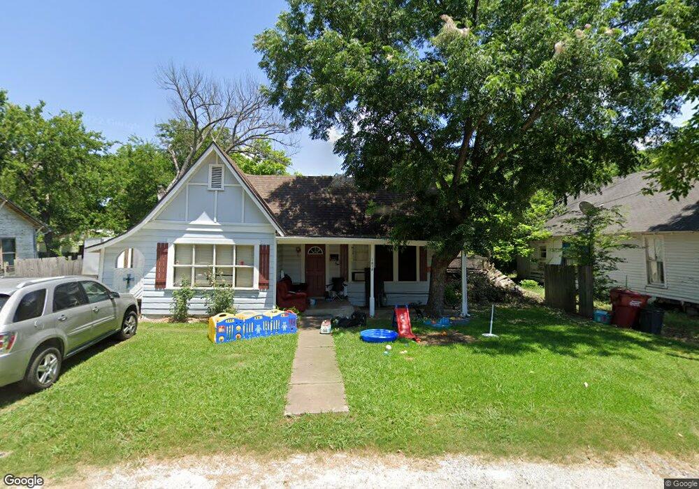 1018 Elm St, Bonham, TX 75418 - photo 1