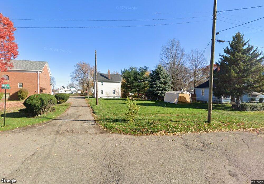 1338 Scoville Ave SW, Canton, OH 44706 - photo 1