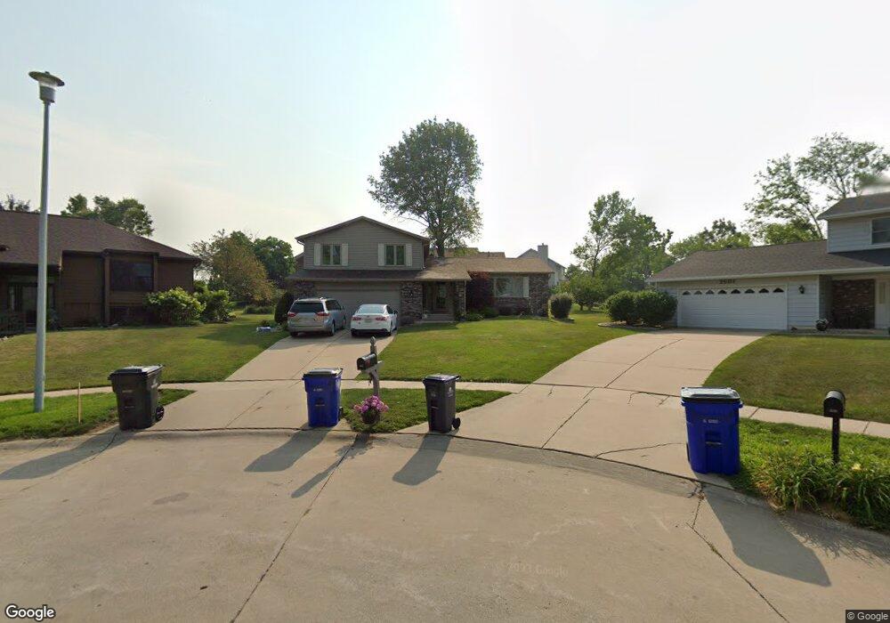 3504 Swallow Ct NE, Cedar Rapids, IA 52402 - photo 1
