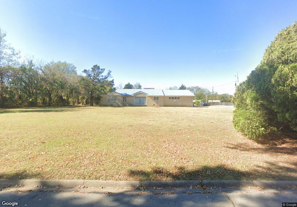 1230 S Delaware Ave, Okmulgee, OK 74447 - photo 1