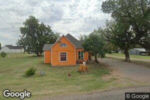 302 G St, Olustee, OK 73560