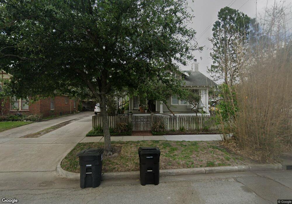 769 E 16th St, Houston, TX 77008 - photo 1