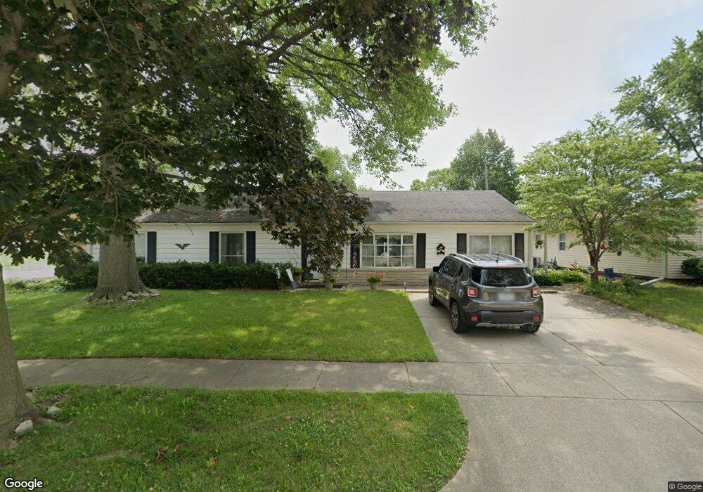 2401 Robinwood Dr, Lafayette, IN 47909 - photo 1