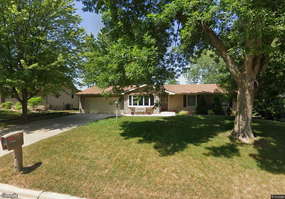 1702 Plainview Ln, Albert Lea, MN 56007 - photo 1