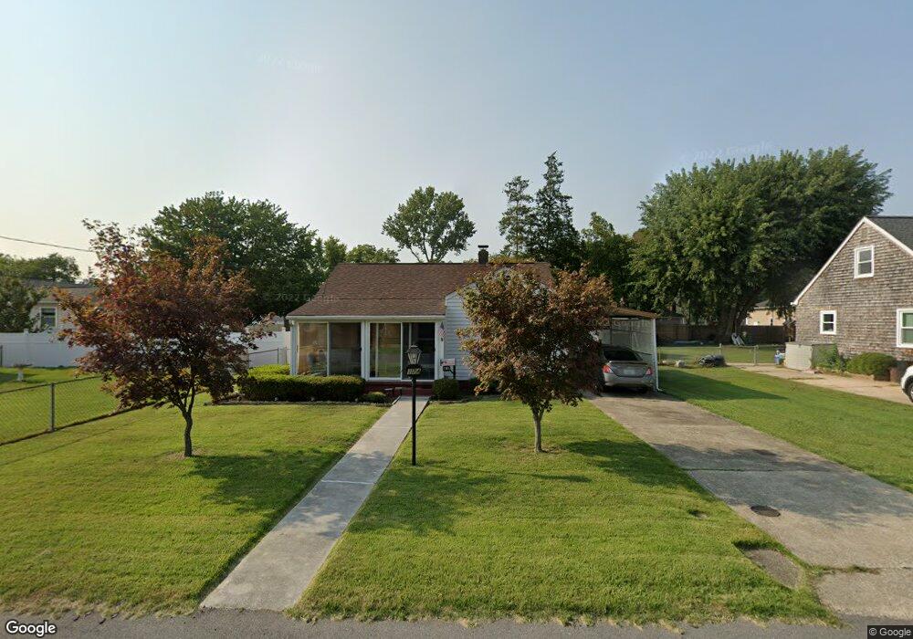 174 Roland Rd, Pasadena, MD 21122 - photo 1