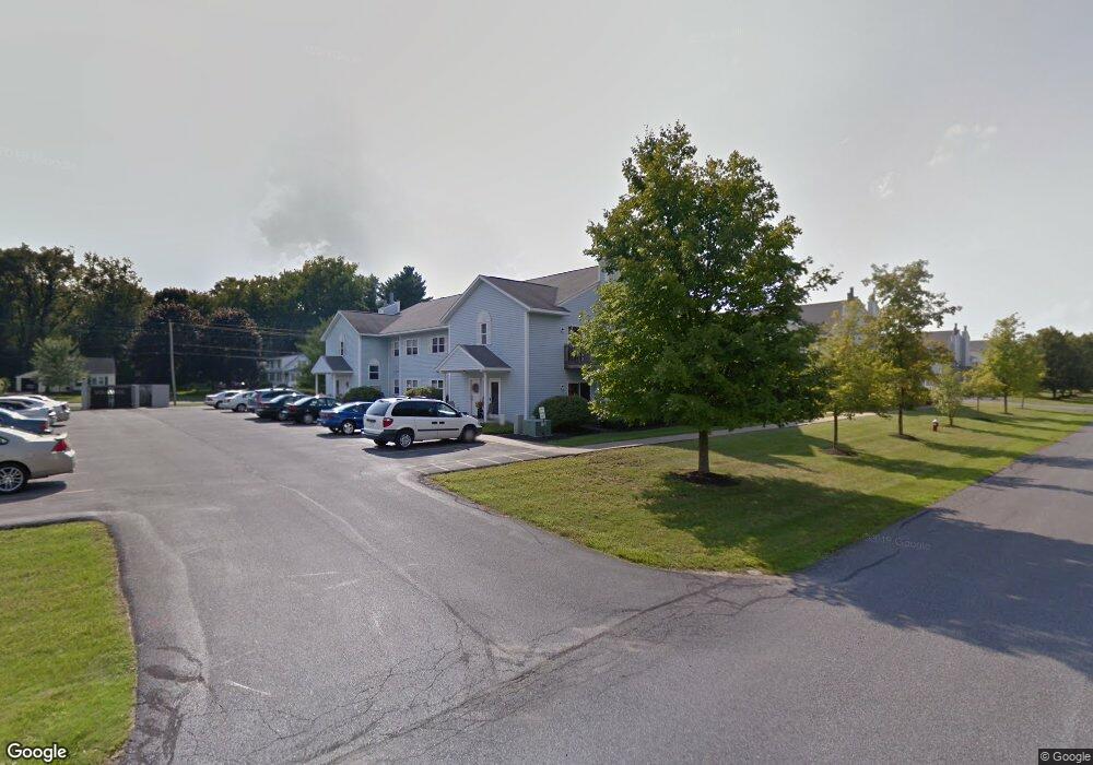 1002 Cambridge Manor Dr, Schenectady, NY 12302 - photo 1