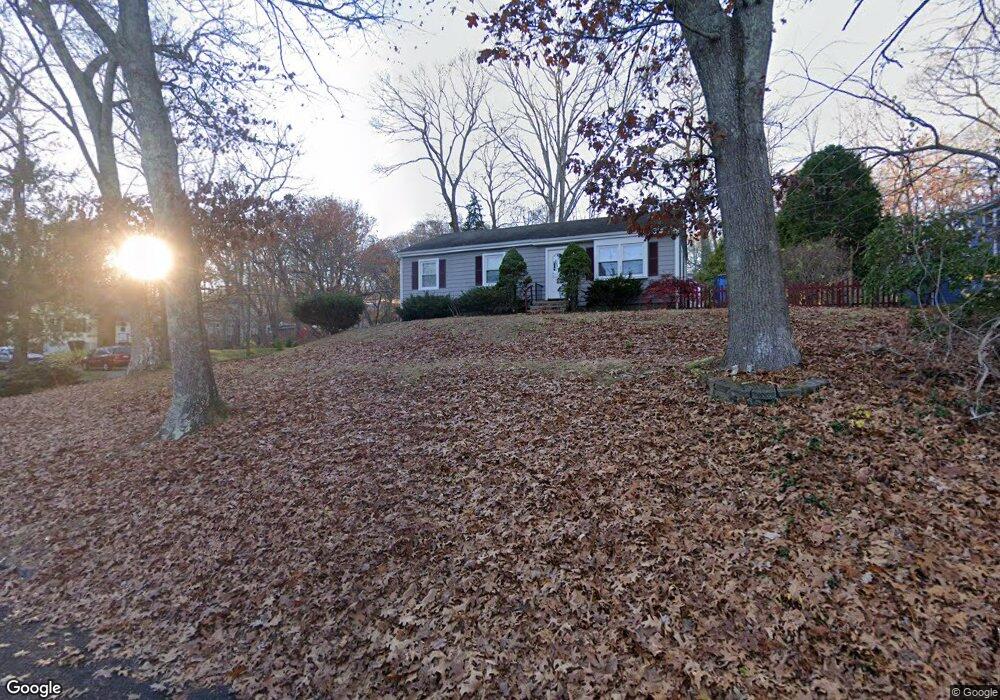 49 Cubles Dr, Niantic, CT 06357 - photo 1