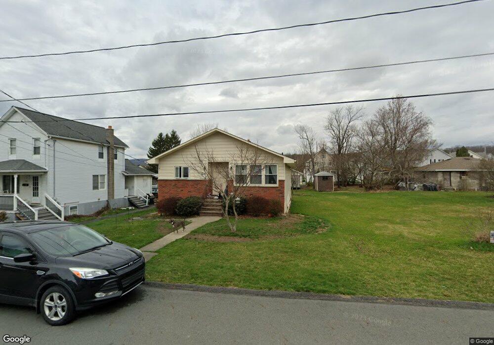 1025 Beech St, Archbald, PA 18403 - photo 1