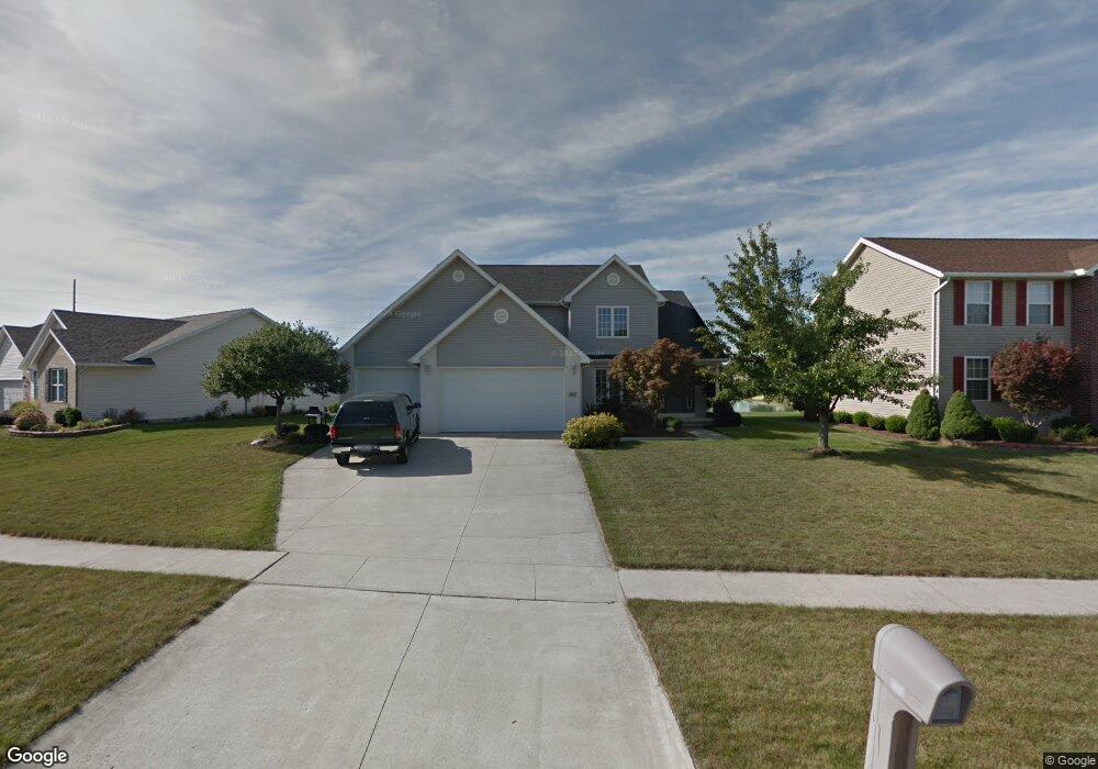 1500 Misty Oaks Dr, Findlay, OH 45840 - photo 1