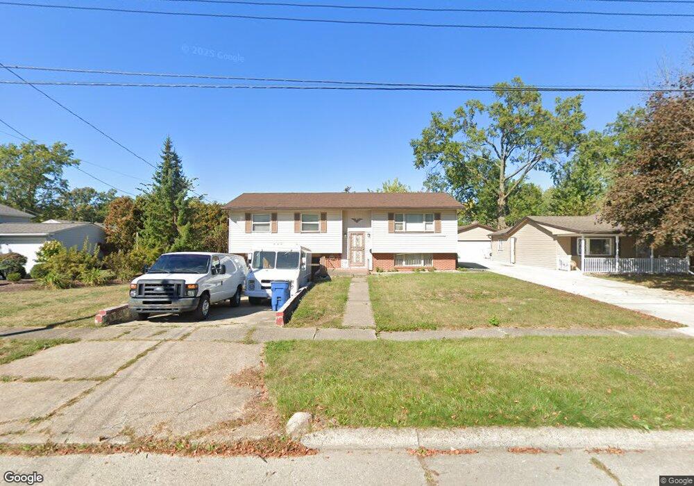 1907 E 40th St, Lorain, OH 44055 - photo 1
