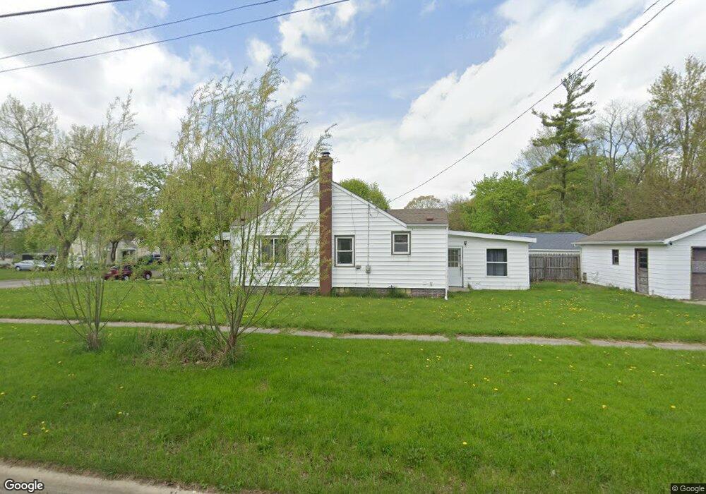 751 Dennis St, Adrian, MI 49221 - photo 1