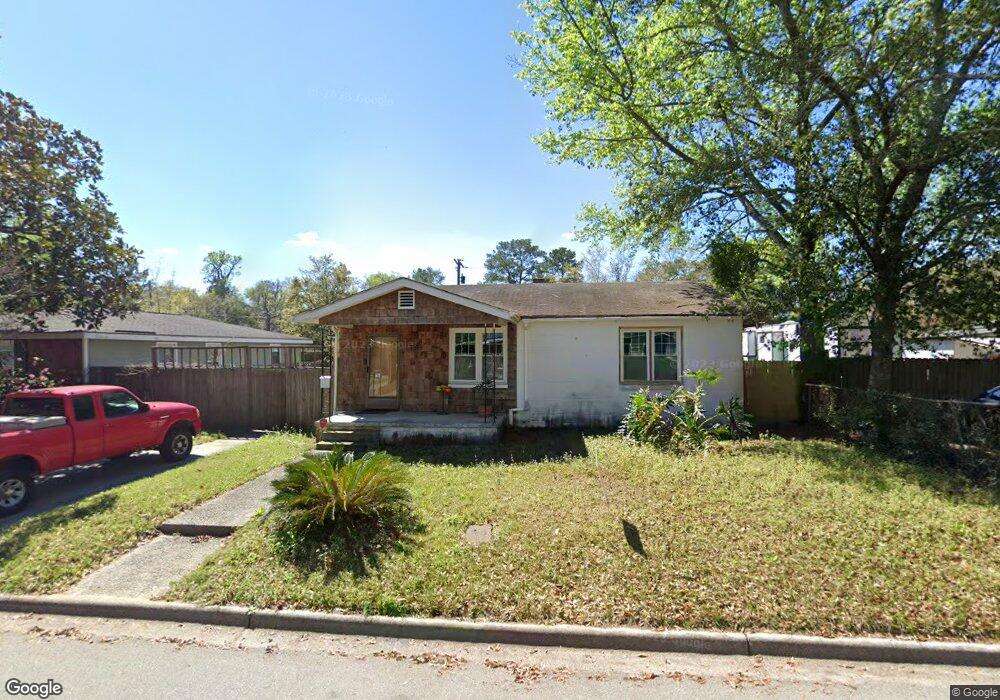 1315 E 58th St, Savannah, GA 31404 - photo 1