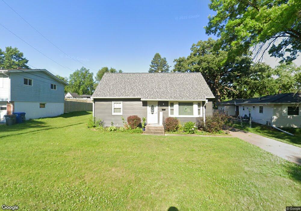 44 Parklane Cir, Bettendorf, IA 52722 - photo 1