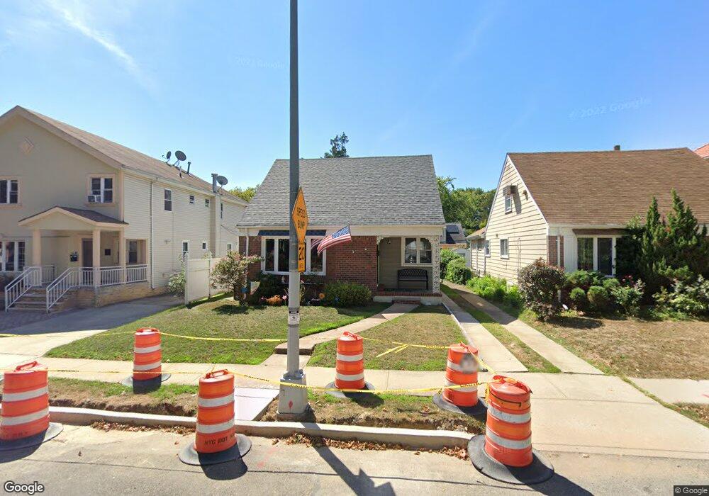 8136 243rd St, Bellerose, NY 11426 - photo 1