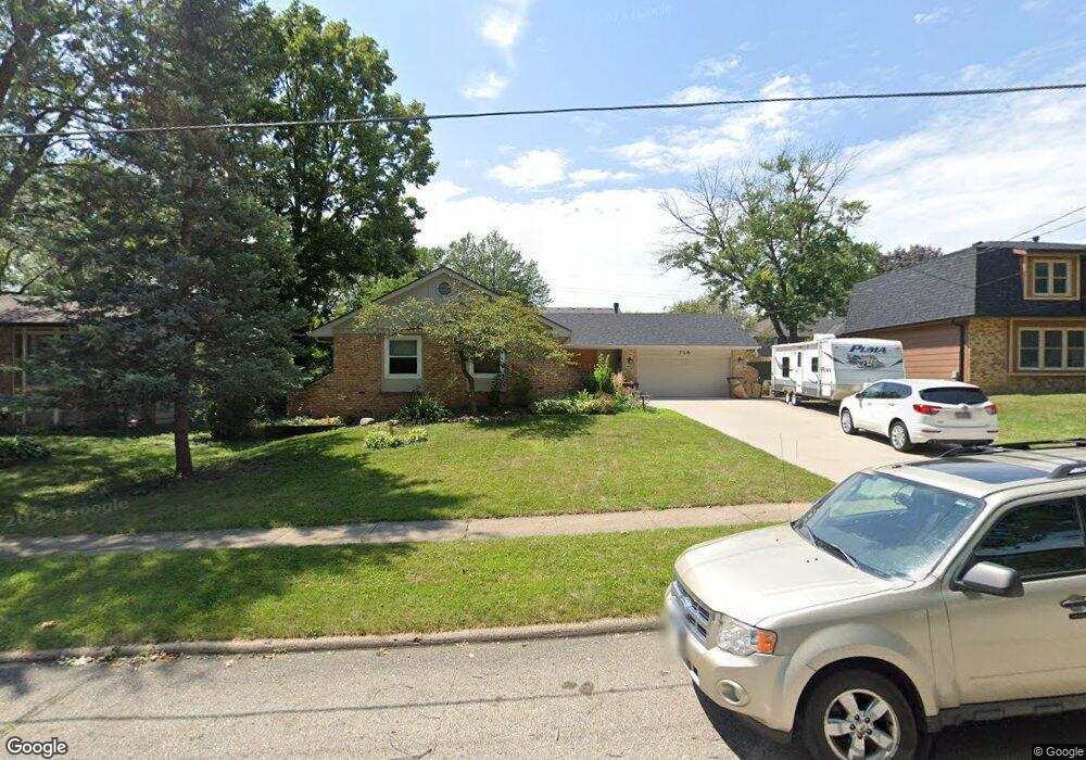 718 34th Place, West Des Moines, IA 50265 - photo 1