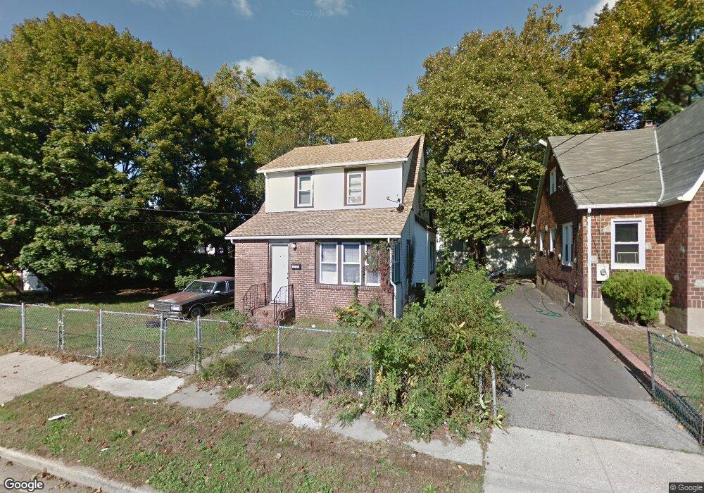 47 E Pennywood Ave, Roosevelt, NY 11575 - photo 1