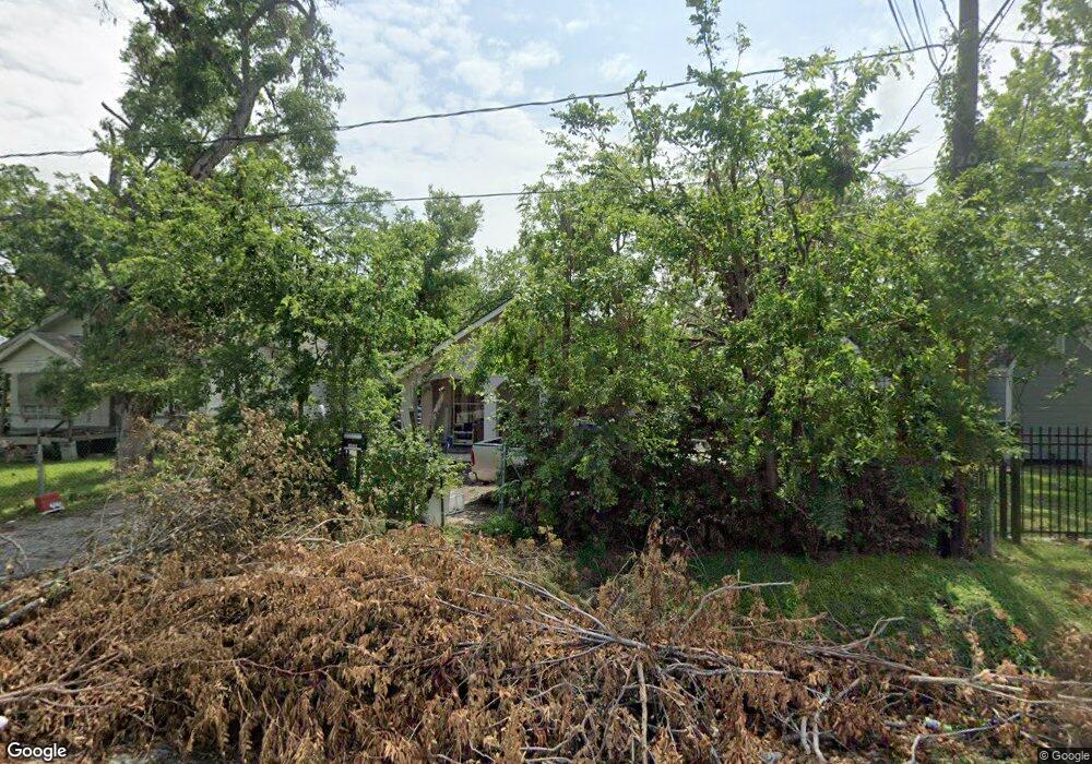 4902 Wayne St, Houston, TX 77026 - photo 1