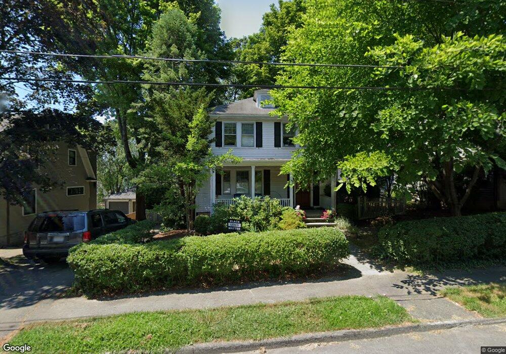 18 Hill Top Rd, Wellesley, MA 02482 - photo 1