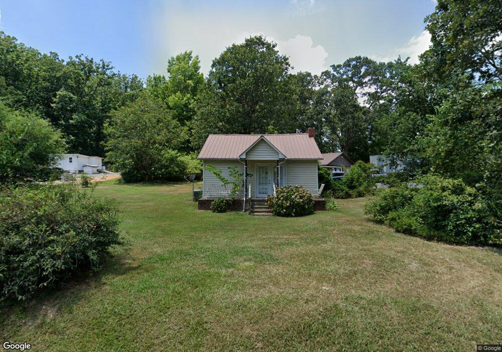 717 Oakgrove Rd, Asheboro, NC 27205 - photo 1
