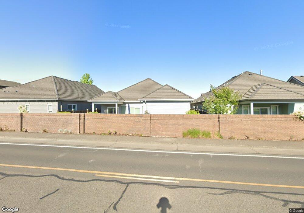 3225 Lake Crest Dr, Eugene, OR 97408 - photo 1