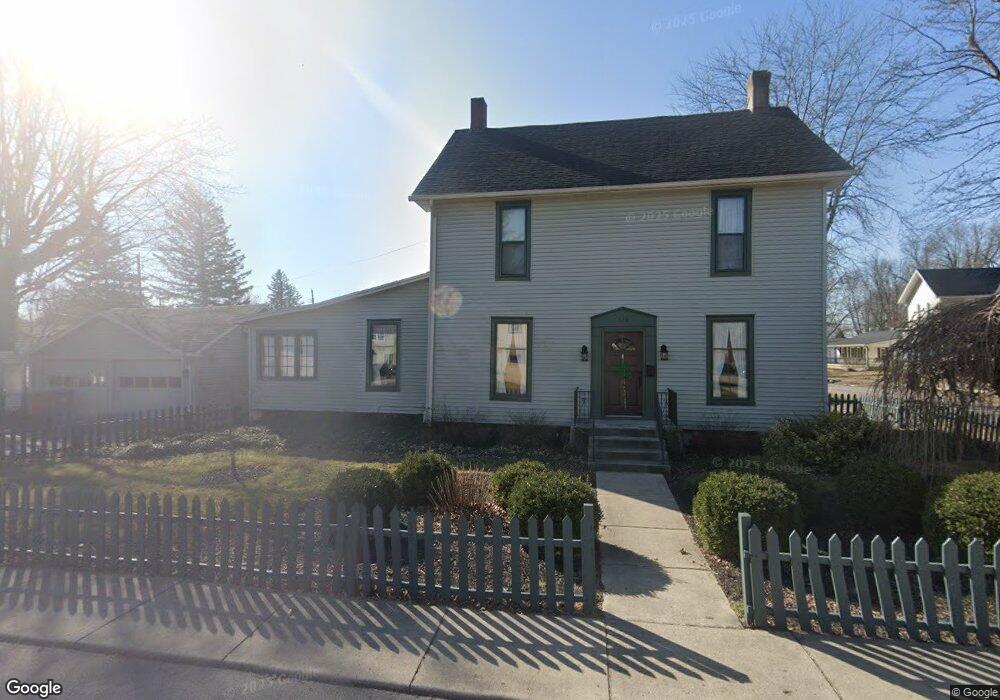 120 W Dobbins Ave, Ada, OH 45810 - photo 1