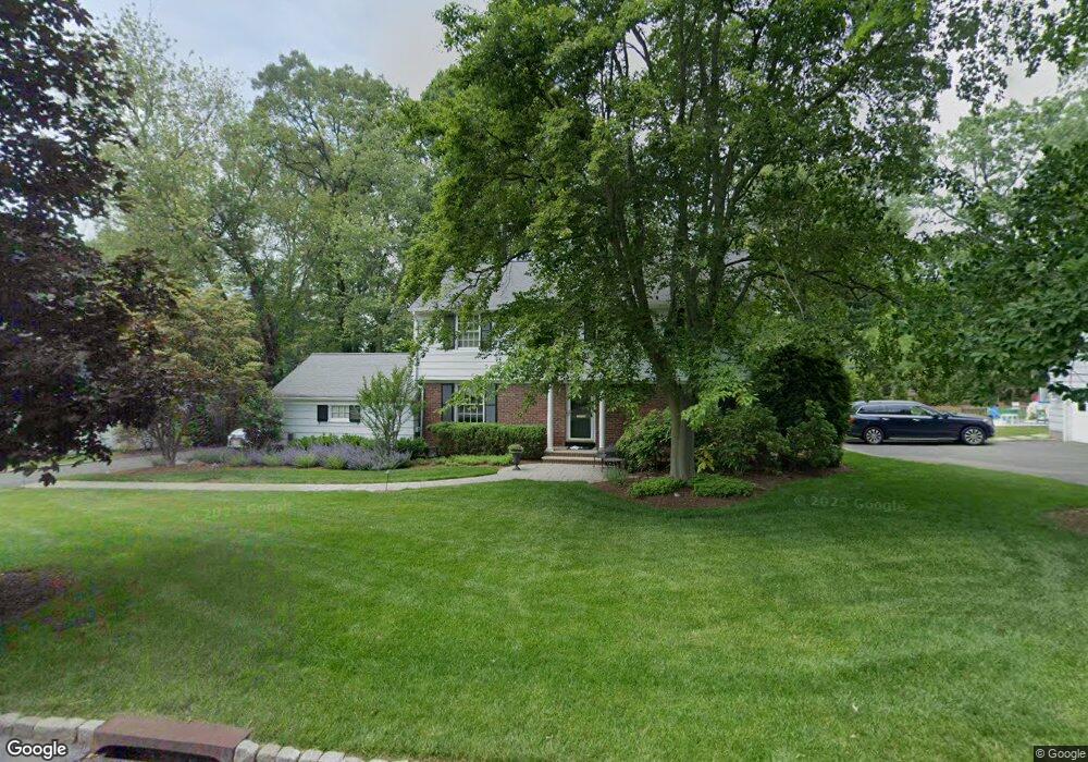 16 Coleridge Rd, Short Hills, NJ 07078 - photo 1