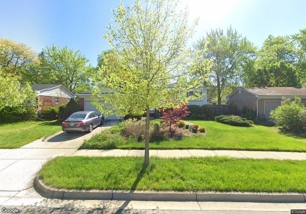 2128 Georgetown Blvd, Ann Arbor, MI 48105 - photo 1