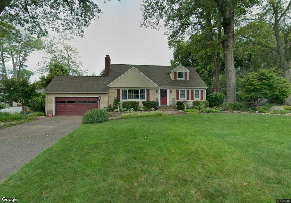 31 Colonial Dr, Wyckoff, NJ 07481 - photo 1