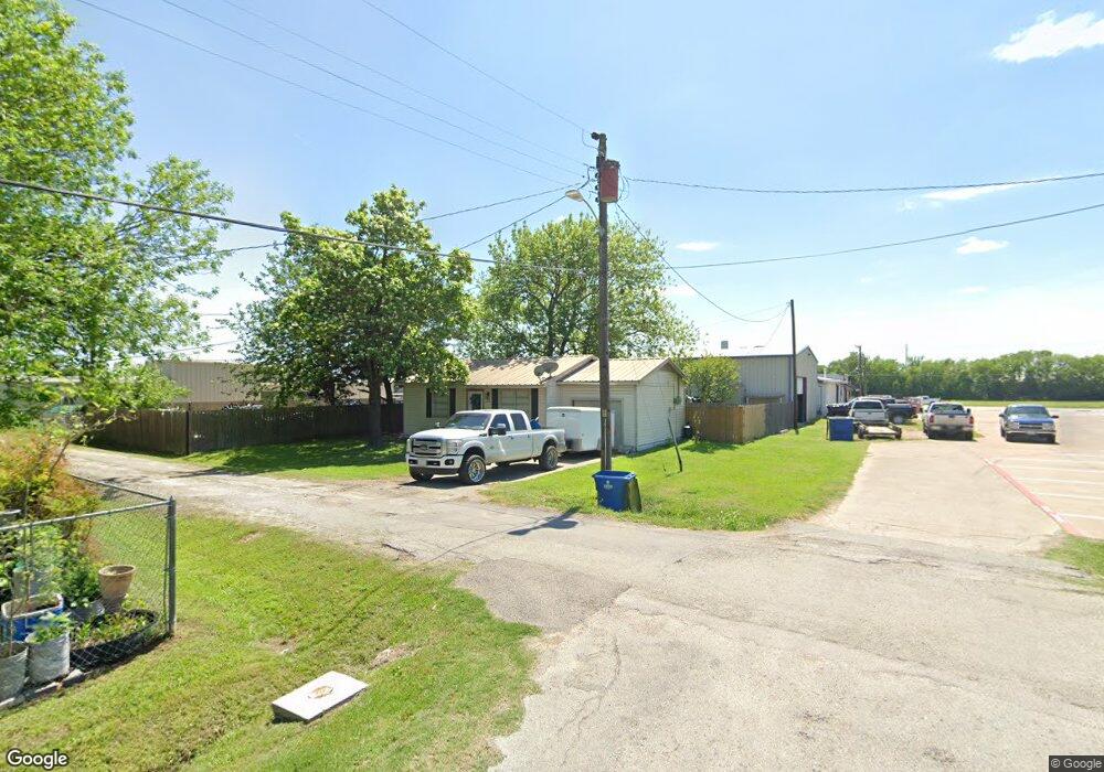 809 S Shawnee St, Ennis, TX 75119 - photo 1