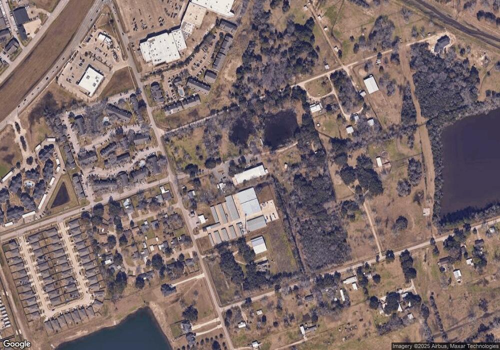 6001 Fairway Dr, Alvin, TX 77511 - photo 1