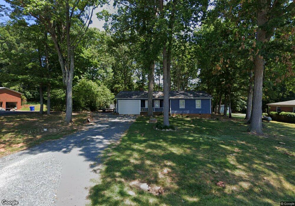 1168 Oakwood Acres Rd, Asheboro, NC 27205 - photo 1