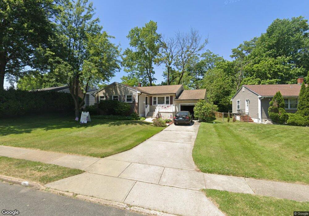 11 Glen Mawr Dr, Ewing, NJ 08618 - photo 1
