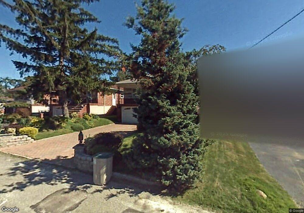 231 149th Place, Whitestone, NY 11357 - photo 1