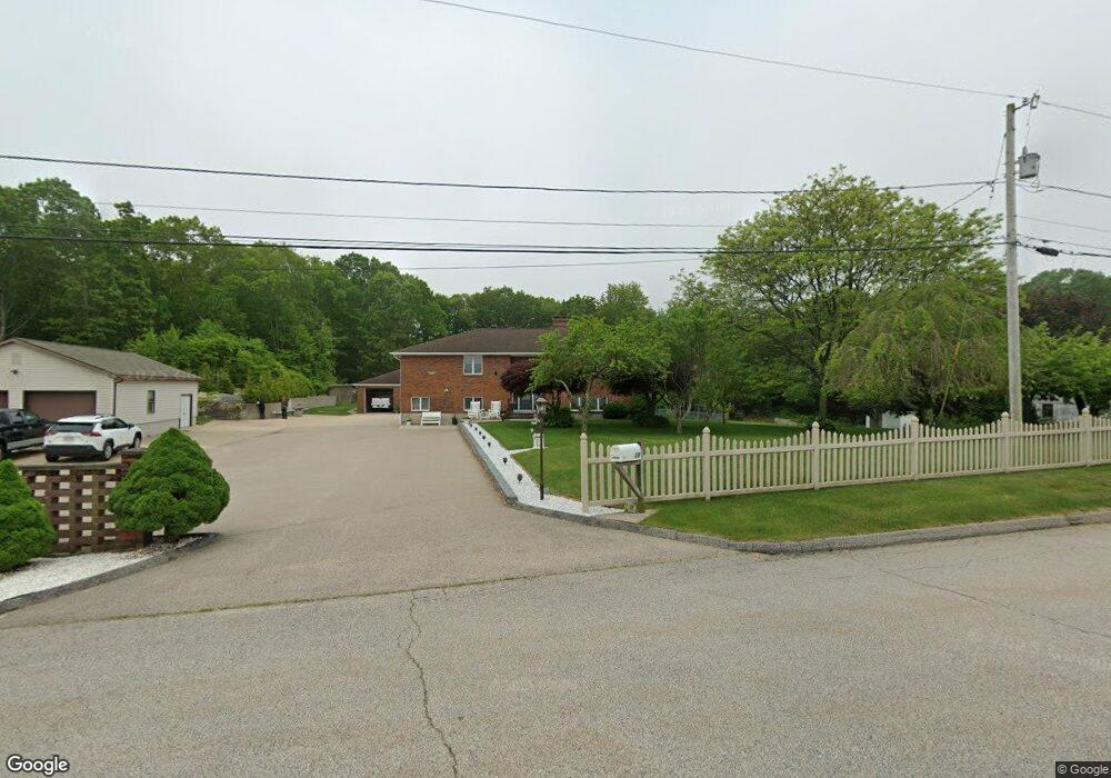 17 Thompson Ave, Westerly, RI 02891 - photo 1