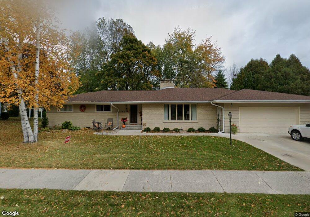 3111 Monroe St, Two Rivers, WI 54241 - photo 1