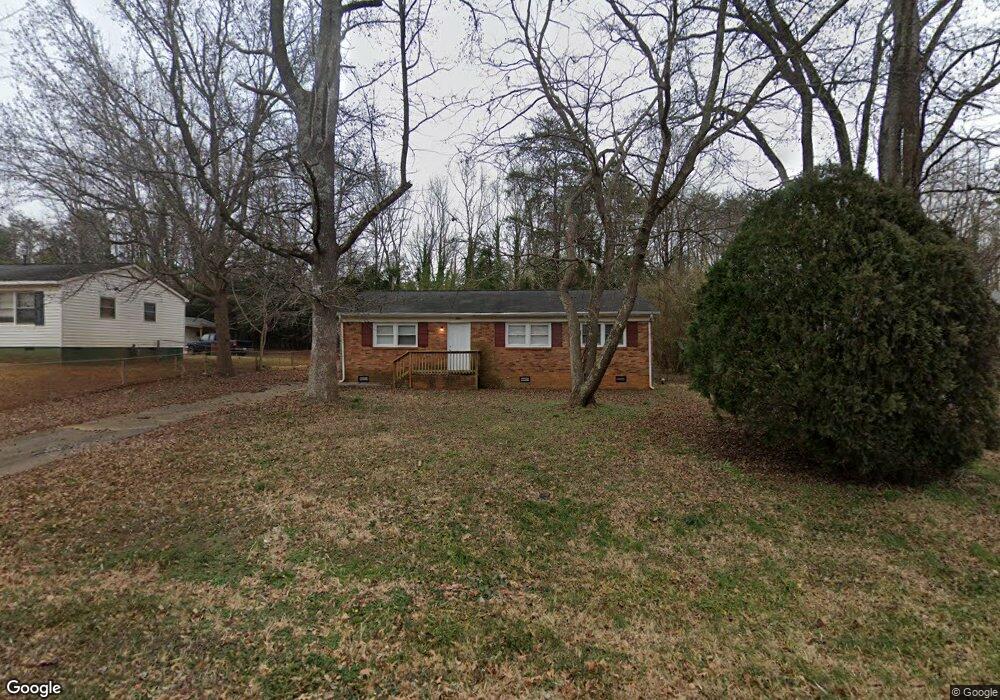 3704 Somerset Dr, Gastonia, NC 28052 - photo 1