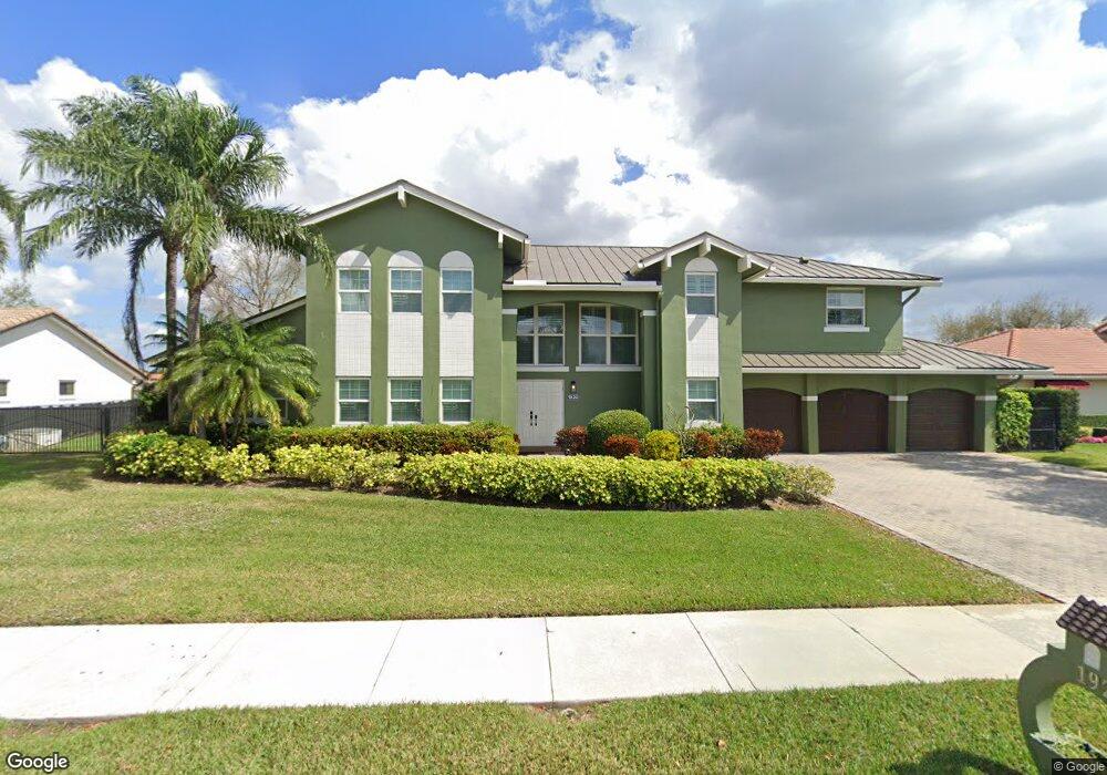 1920 SW 105th Ave, Davie, FL 33324 - photo 1