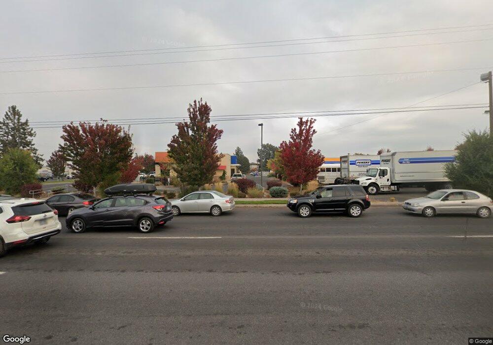 3690 N Highway 97, Redmond, OR 97756 - photo 1