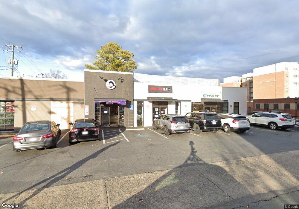 1001 W Main St, Charlottesville, VA 22903 - photo 1