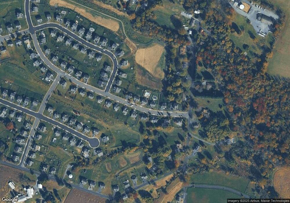 8 Furlong Rd, Douglassville, PA 19518 - photo 1