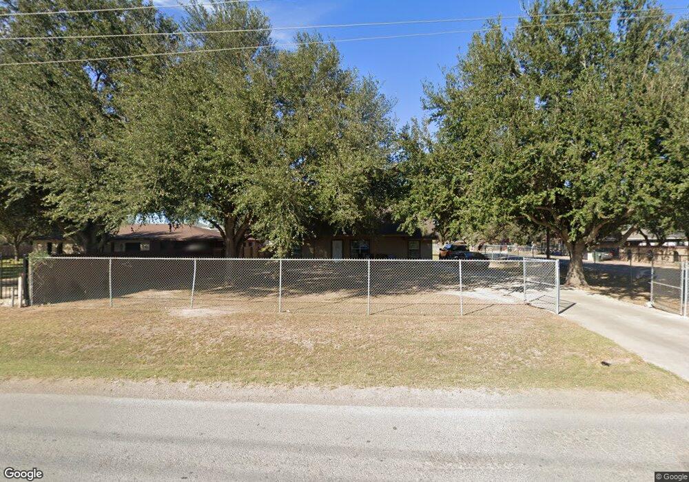 2806 W Sugarcane Dr, Weslaco, TX 78599 - photo 1