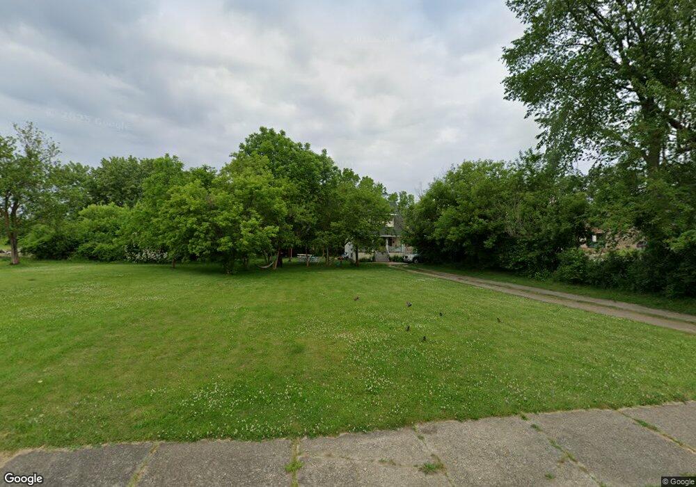 2115 Lyman St, Flint, MI 48506 - photo 1