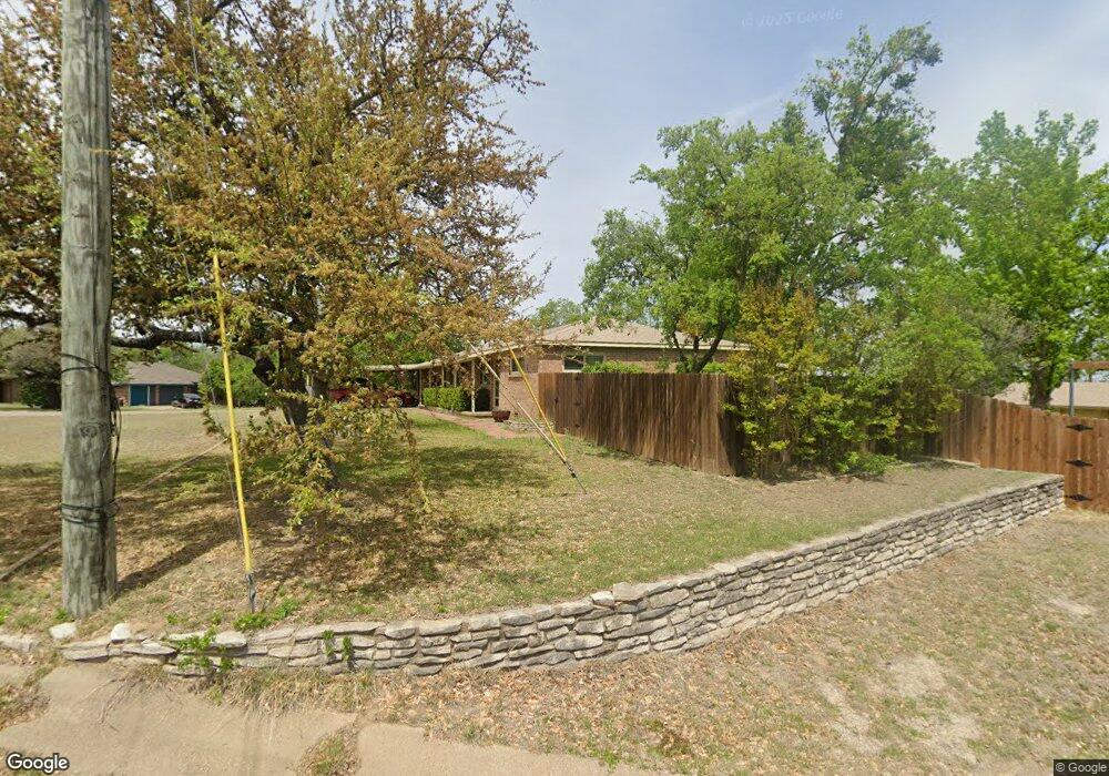 1336 Eastview Dr, Weatherford, TX 76086 - photo 1