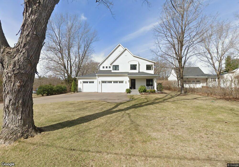 3224 Shores Blvd, Wayzata, MN 55391 - photo 1