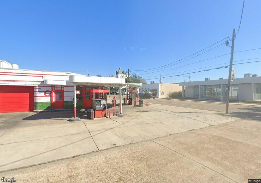 318 Barrow St, Houma, LA 70360 - photo 1