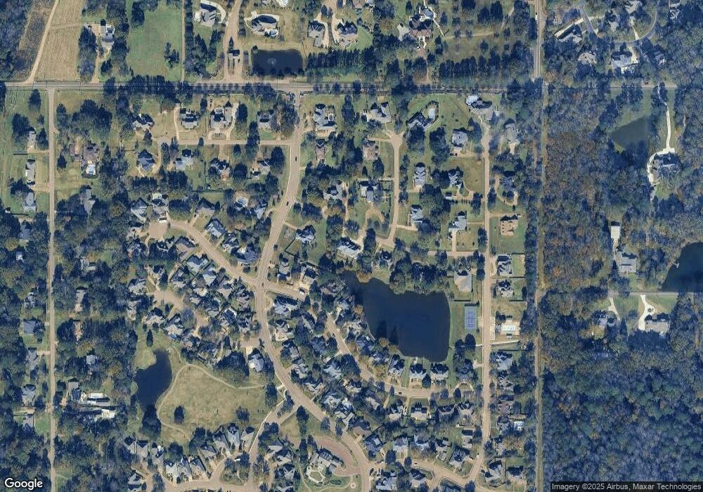 121 Hampton Ln, Madison, MS 39110 - photo 1