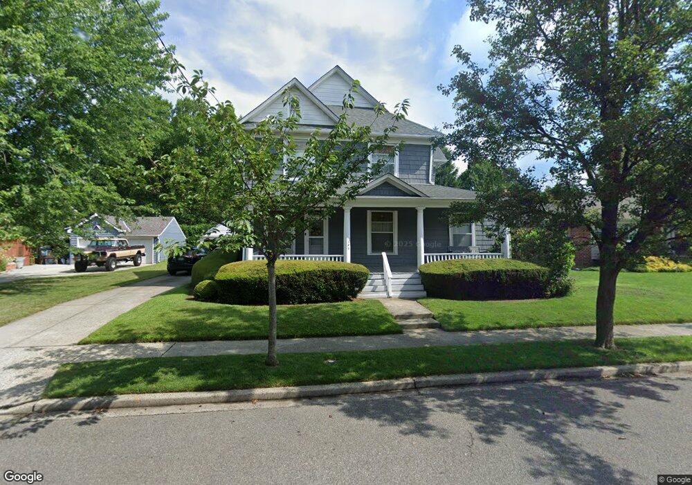 1080 Delmar Ave, Franklin Square, NY 11010 - photo 1