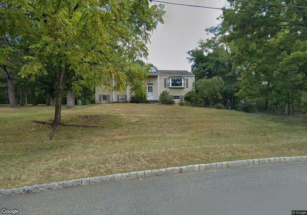 62 Rockledge Dr, Livingston, NJ 07039 - photo 1