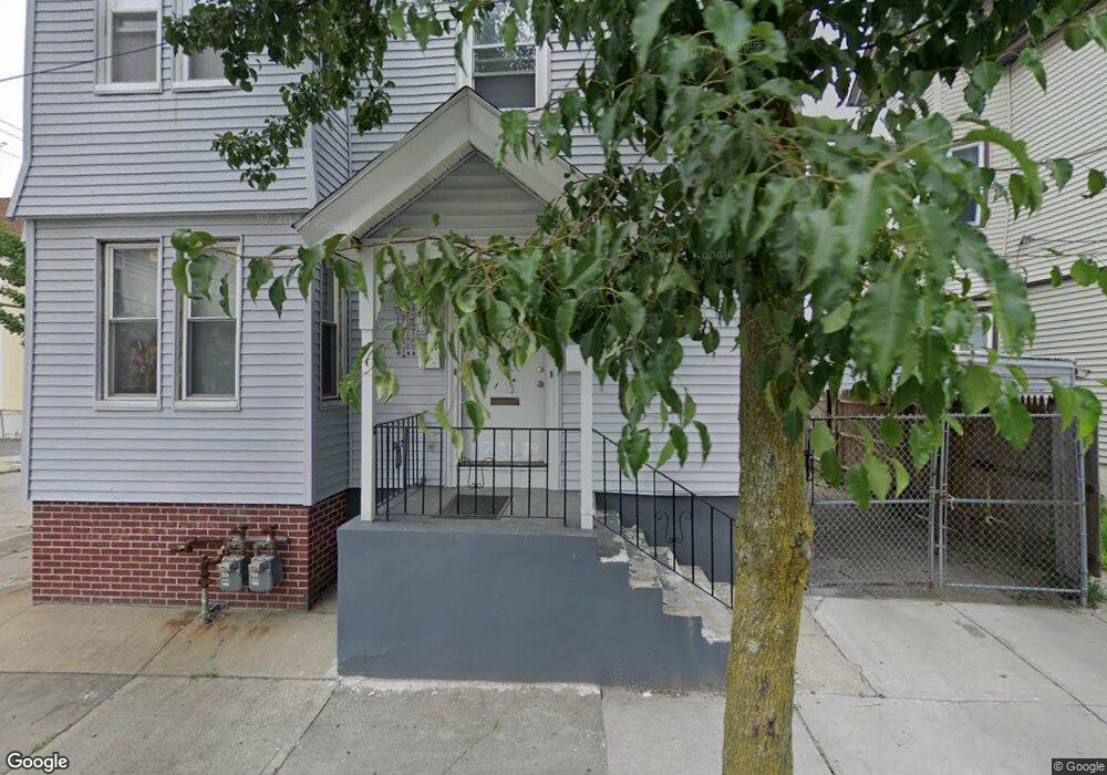 75 Updike St unit 1, Providence, RI 02907 - photo 1