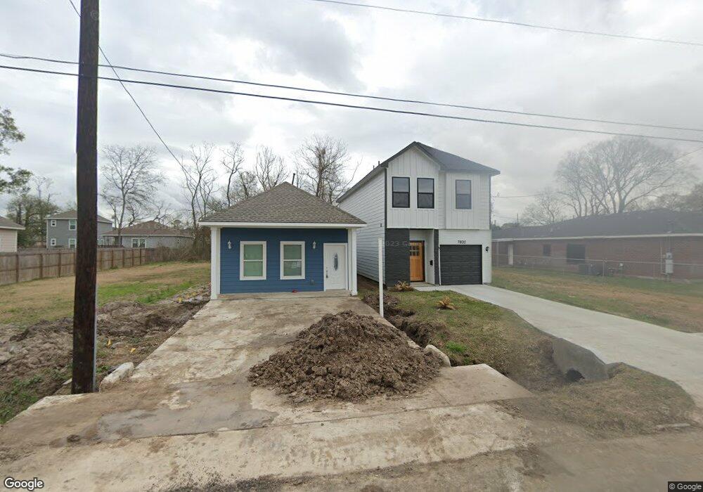 7834 Willow St, Houston, TX 77088 - photo 1